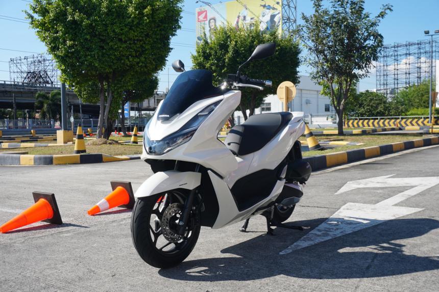 Honda PCX160 now in showrooms image