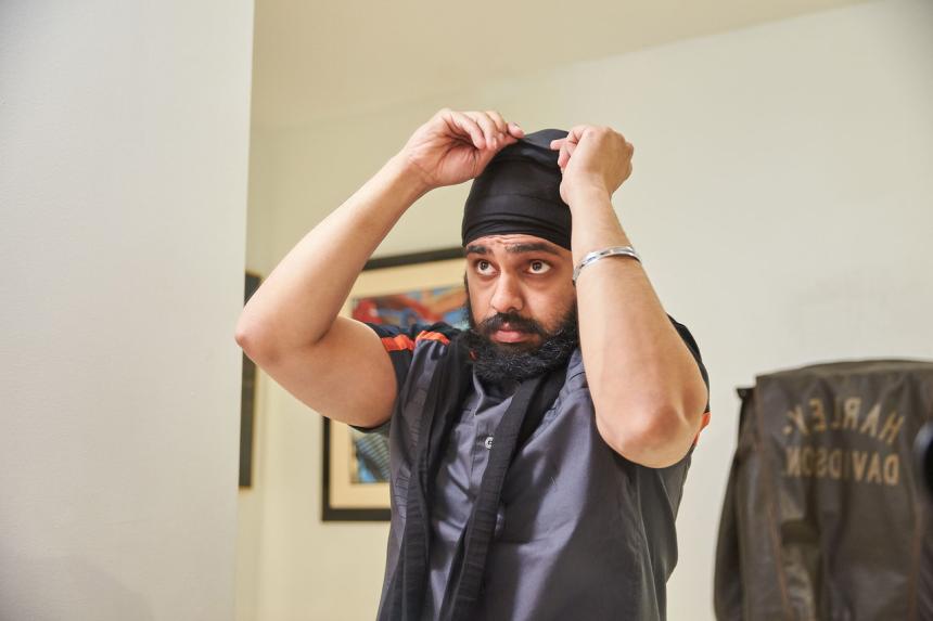 These open source, 3D-printed, armored turbans are motorcycle-safe image