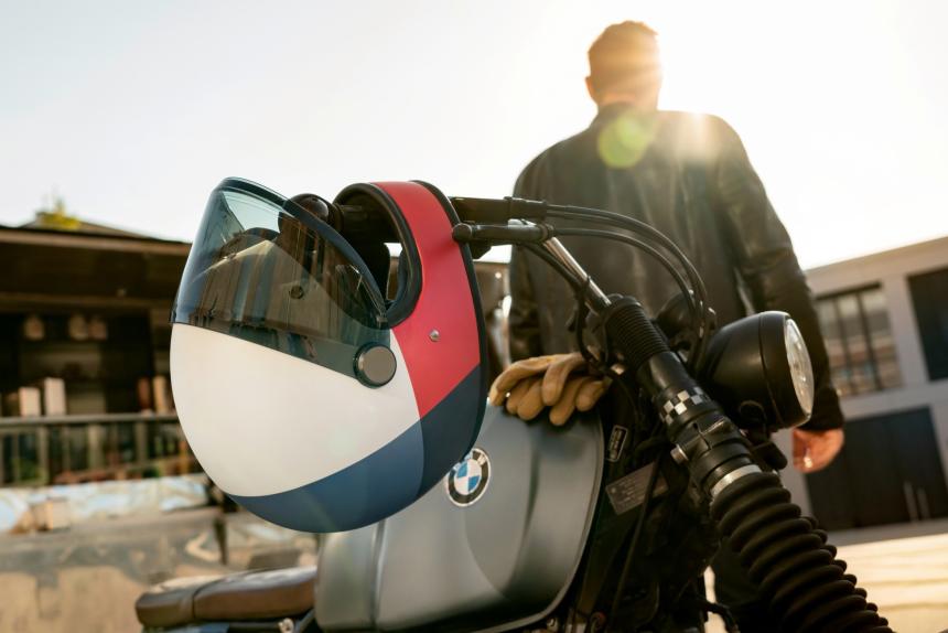 BMW heritage line may soon be equipped with Marshall sound systems image