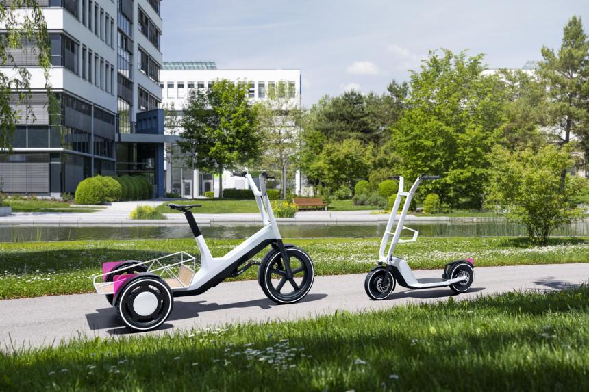BMW has new ultimate commuting machines image