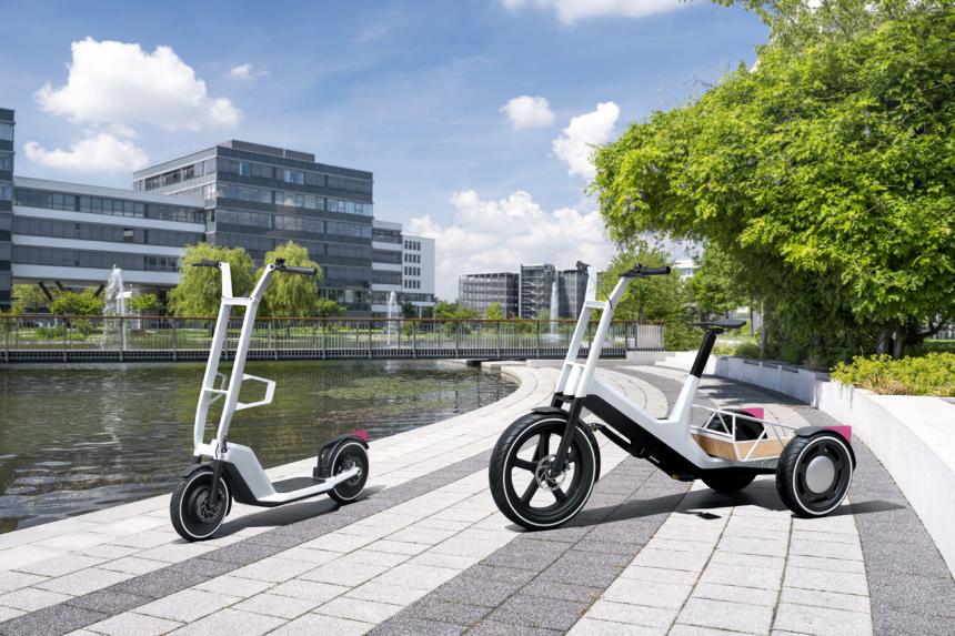 BMW has new ultimate commuting machines image