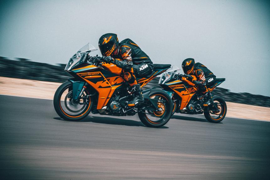 2022 KTM RC390 fast facts image