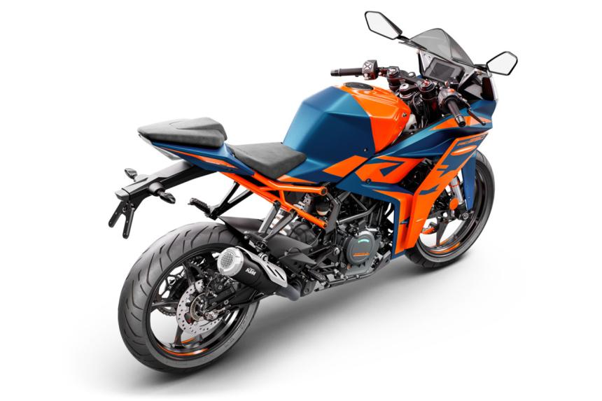 2022 KTM RC390 fast facts image