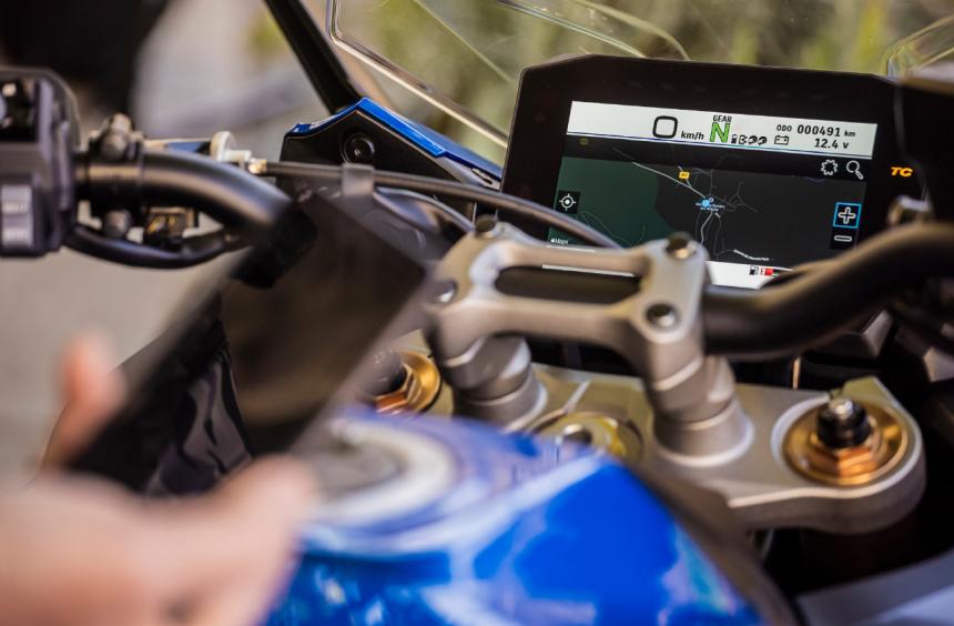 Suzuki launches new GSX-S1000GT image