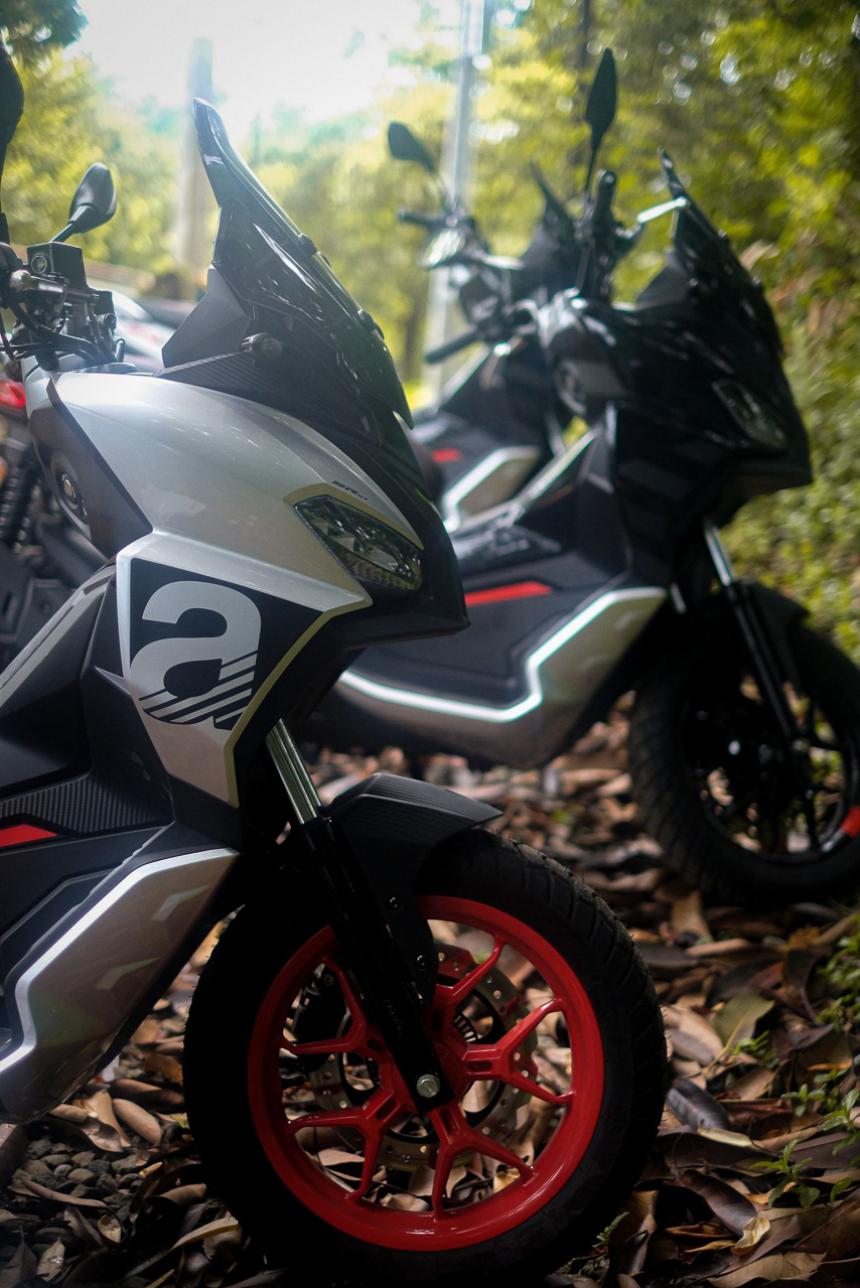 Aprilia SR GT 200 first ride Aprilia SR GT 200 first ride image