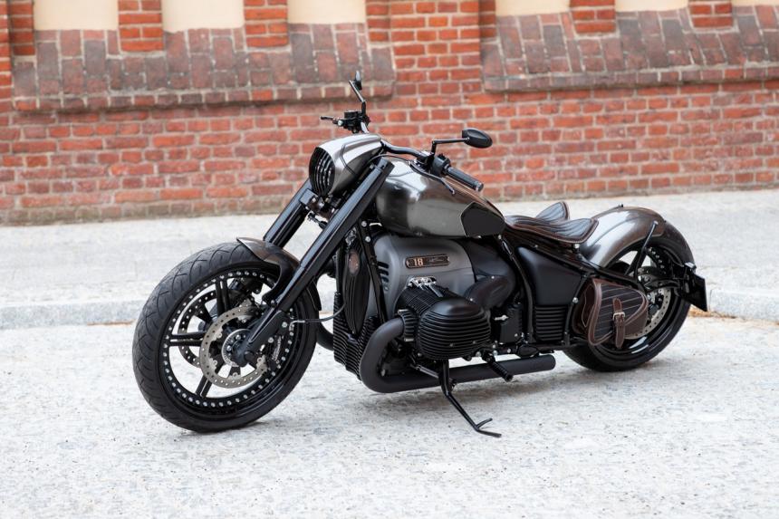 BMW presents badass custom R18 creations BMW presents badass custom R18 creations image