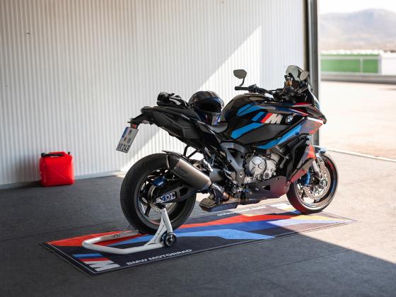 BMW announces the M 1000 XR image