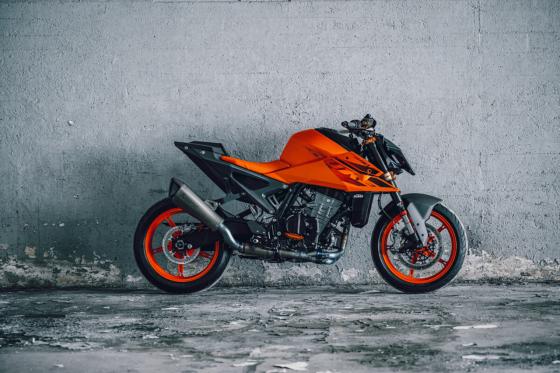 EICMA 2023: KTM debuts the 990 Duke image