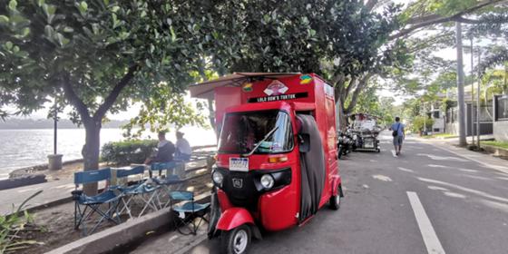 Ultimate Valentines Date guide with Bajaj Three-wheeler image
