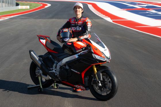 Limited-ed Aprilia RSV4 Factory SE-09 SBK, SRP: PHP 1.6M image