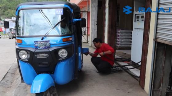 Bajaj Three-wheeler: we are NOT e-bike/e-trike image