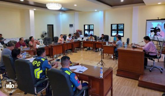 Mindoro town wants to impose ‘open face helmet only’ on riders Mindoro town wants to impose ‘open face helmet only’ on riders image