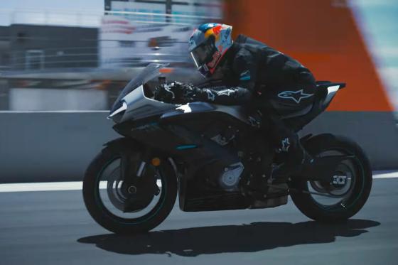 CFMOTO 675SR-R coming this October CFMOTO 675SR-R coming this October image