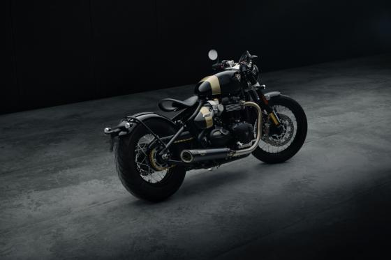 Triumph unveils 750-unit-only Bonneville Bobber TFC image