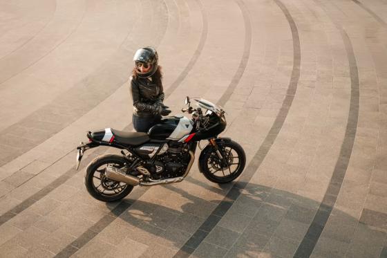 Triumph Thruxton 400 out now, Philippines next? image