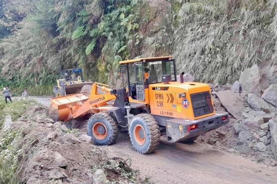 Dizon vows to clean DPWH, blacklist ghost project contractors image