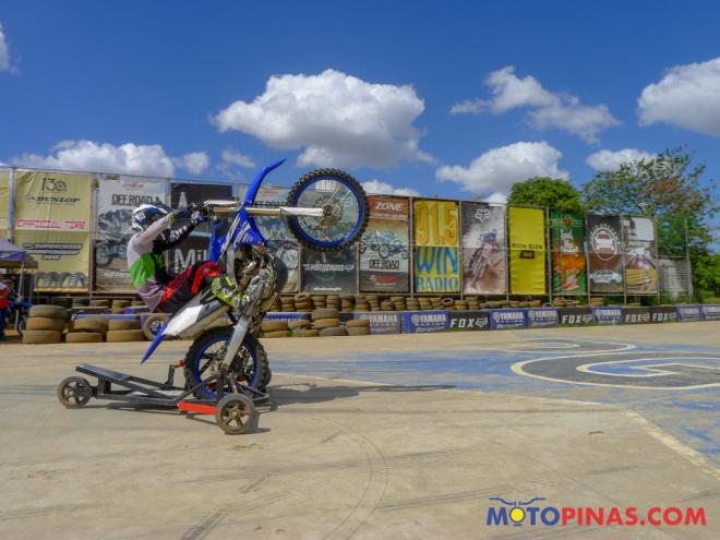 Wheelie school: learn how to properly wheelie and its practical uses image