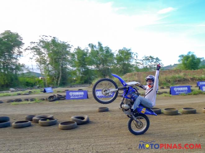 Wheelie school: learn how to properly wheelie and its practical uses image