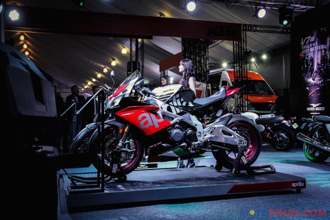 Bikerbox unleashes the RSV4 at the 13th IRBF image