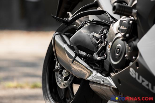 2019 Suzuki GSX-S1000F image