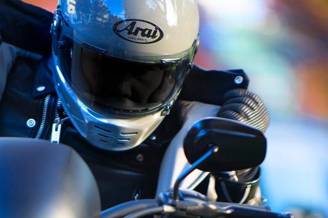 Arai releases the ‘80s retro full-face Rapide Neo helmet in Japan image