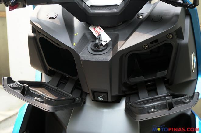 2019 BMW C400 X image