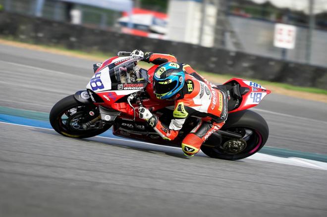Pinoy remains consistent in Asia Superbike 1000 image