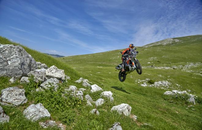 Only 500 units worldwide: KTM introduces the Adventure R Rally image