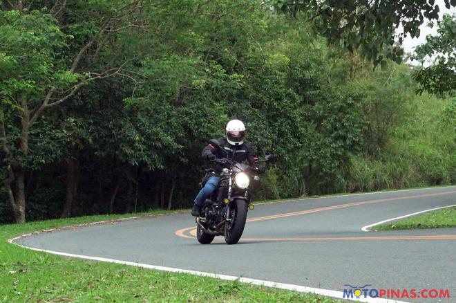 Tips to ride safely on the mountain image