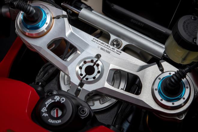 2020 Ducati Panigale V4 25° Anniversario 916 auctioned for Carlin Dunne Foundation image