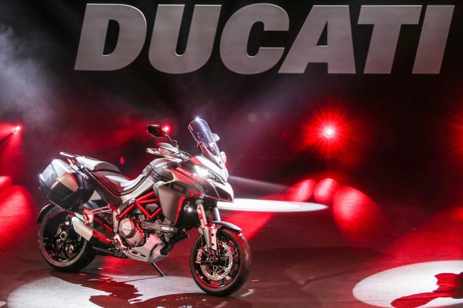Ducati presents 2020 Panigale V2 and V4 image