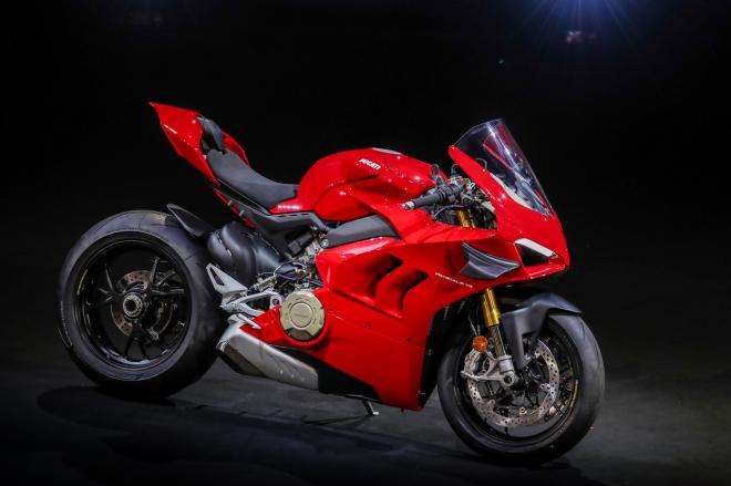 Ducati presents 2020 Panigale V2 and V4 image