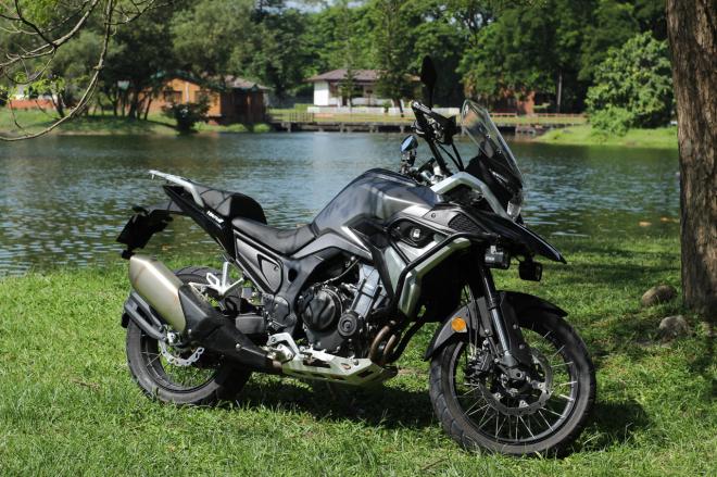 Brixx Motorcycles formally launched, price starts at P358K image