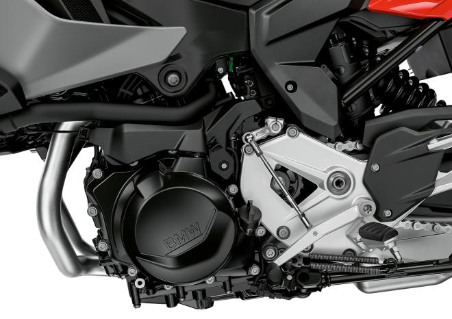 BMW unveils two new XRs: S 1000 and F 900 image
