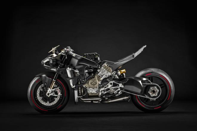 2020 Superleggera V4, the ultimate Ducati hyperbike image