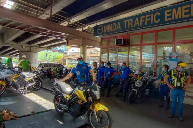 MMDA receives 8 new