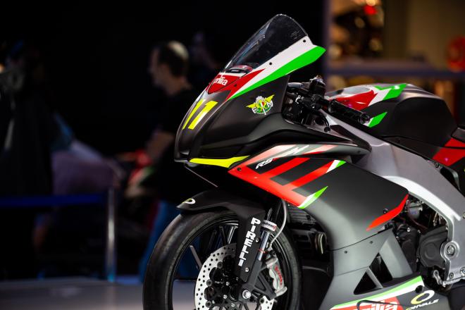Aprilia has a 105 kg, 250cc sport bike but… image