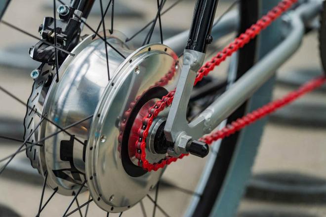 Bike to work in style with Moto Morini bicycles image