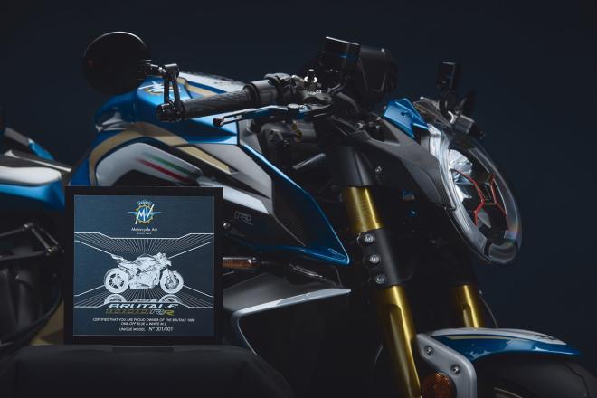 MV Agusta unveils 1 of 1 Brutale Blue and White image