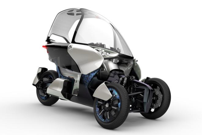 Yamaha working on Tmax-size three-wheeler image