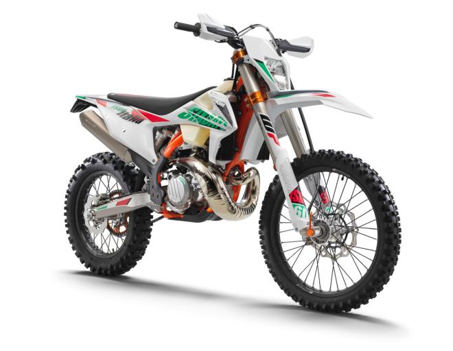 Newest KTM enduro bikes to be digitally launched tonight at 11PM Manila image