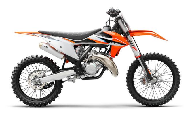 KTM unveils 2021 SX range for competitive motocross image