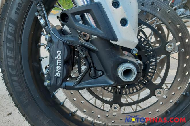 2020 Moto Guzzi V85 TT image