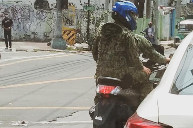 DILG to policemen: be the first to install barriers to set a good example to the public image