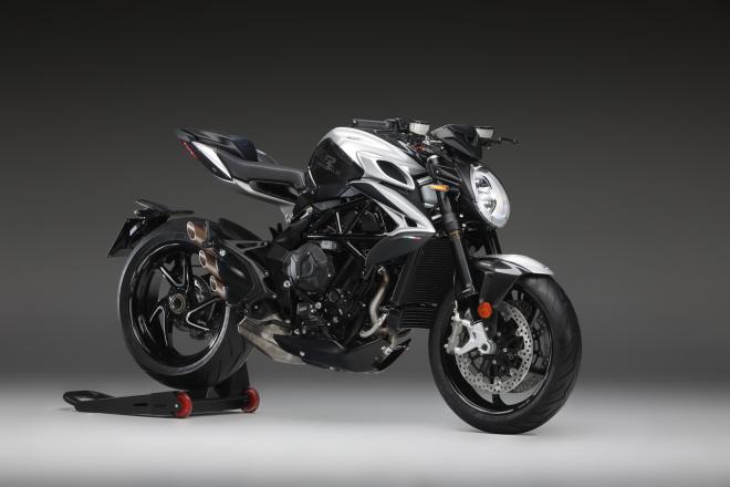 MV Agusta adds semi-auto option to Brutale and Dragster 800 image