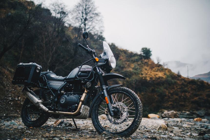 Royal Enfield updates Himalayan for 2021, starts at PhP299K image