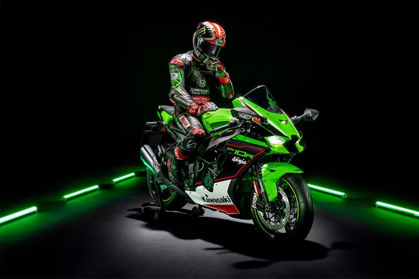 Kawasaki launches 2021 Z H2 SE, ZX-10R, and new supermoto image