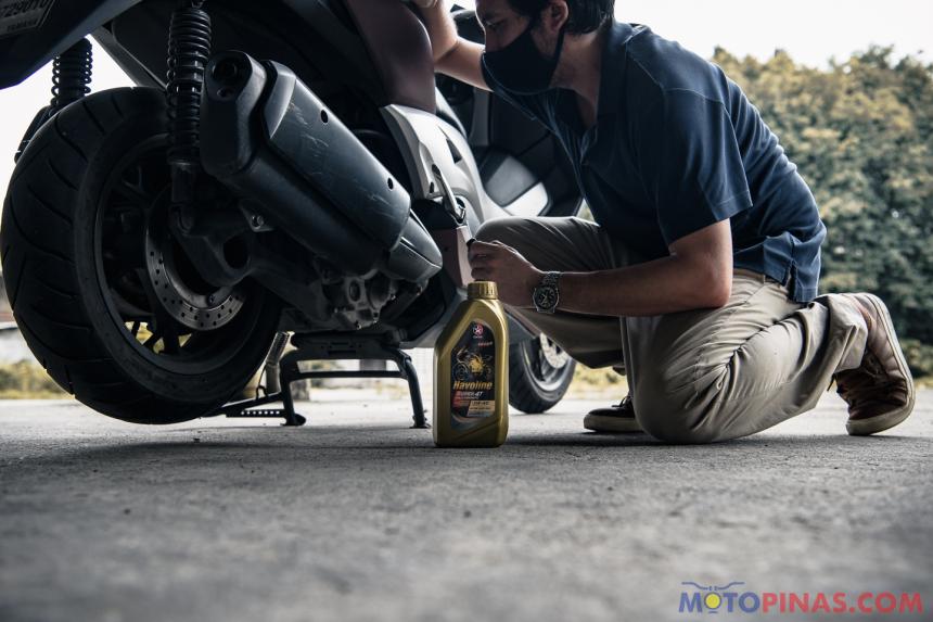 How to extend your motorcycle engine’s life image