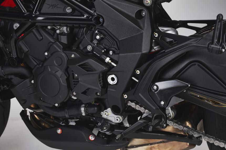 MV Agusta launches 2021 Brutale and Dragster 800 line image