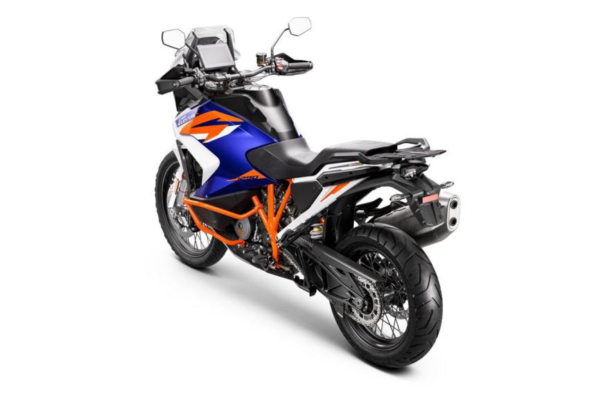 This is the new and improved KTM 1290 Super Adventure R image